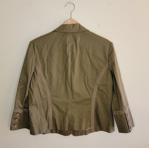 W Work to Weekend | Lace Trim Blazer Size 16 - Picture 2 of 6